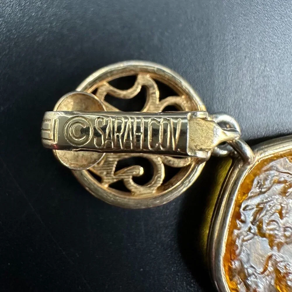 Vintage Clip On Earrings Sarah Coventry Honey Amber Dangle 1970s Retro Gold Tone - Picture 6 of 8